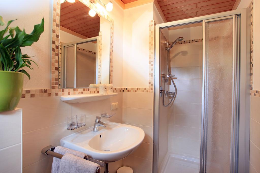 Haus Glanzern Apartment Westendorf Phòng bức ảnh